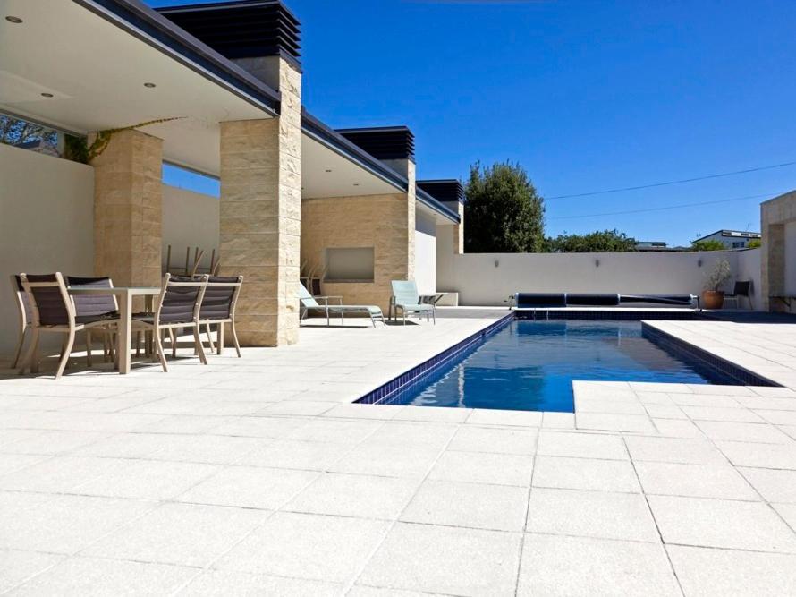 Marinaside Villa - Taupo Holiday Apartment المظهر الخارجي الصورة