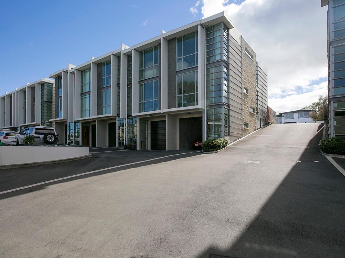 Marinaside Villa - Taupo Holiday Apartment المظهر الخارجي الصورة